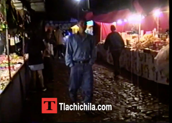 En los puestos y la Plaza fiestas 1998