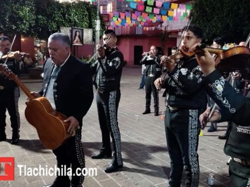 24 de septiembre de 2024 Peregrinación, plaza, mariachi 24 de septiembre de 2024 Peregrinación, plaza, mariachi