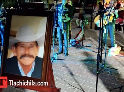 22 de septiembre 2025 Mariachi en la plaza en honor a Nicolás Olmos 22 de septiembre 2025 Mariachi en la plaza en honor a Nicolás Olmos